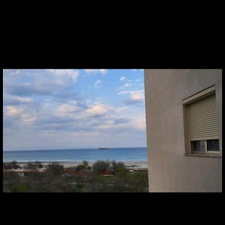 Frontal View By Twin Residence Mamaia Exteriér fotografie